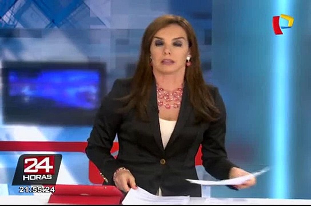 WhatsApp: imprudentes peatones cruzan por debajo de puente peatonal en Los Olivos