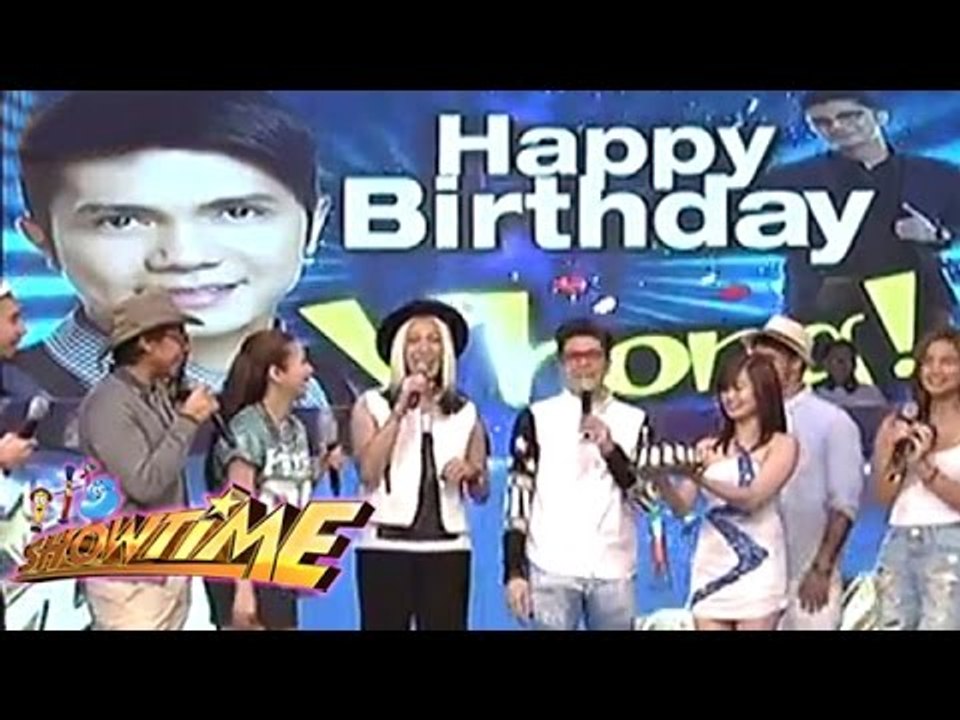 It's Showtime: Vice's favorite childhood outfit - video Dailymotion