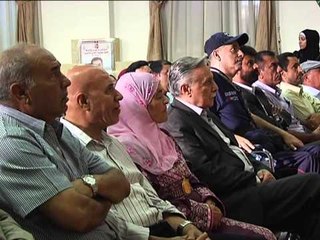 الجبهة الديمقراطية تكرم الأسير المحرر عصمت منصور