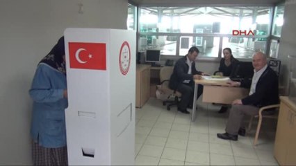 Edirne Kapikule'de Oy Kullanma İşlemi Başladı