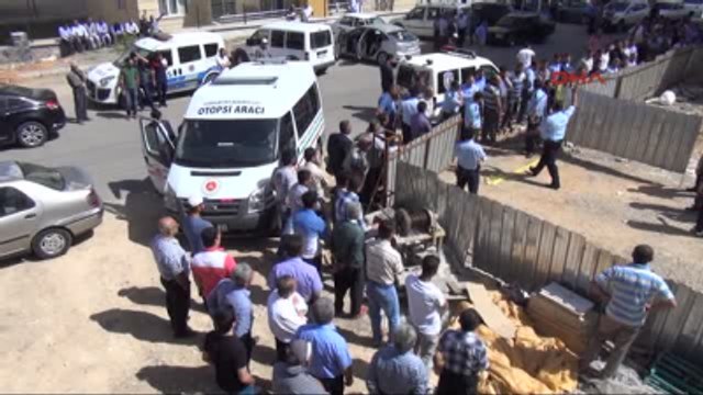 Kahramanmaraş İnşaatın 8'inci Katından Düşen İşçi Öldü