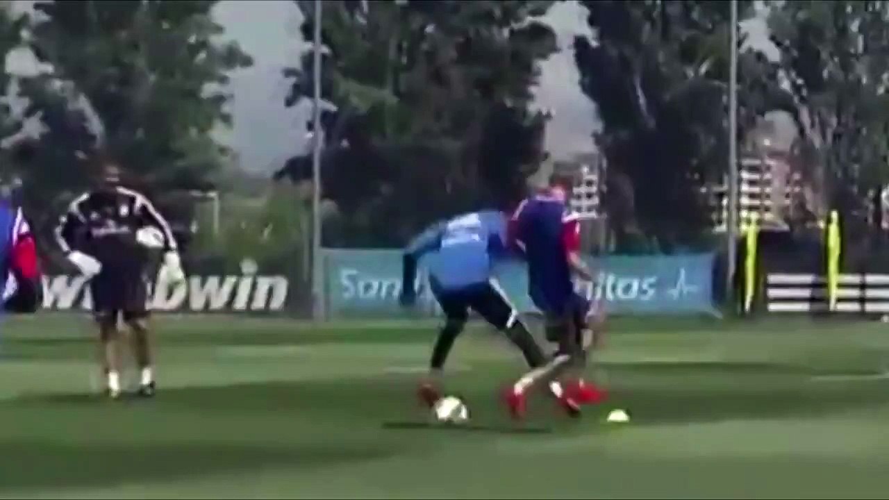 Keylor Navas great roulette skill vs Martin Odegaard