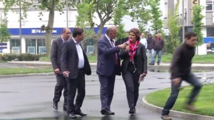 Zeki Alasya'nın Vefatı - Gürsel Tekin / Helva Dağıtılması