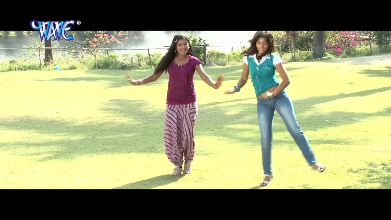 Piya Jab Chahe Chabhi - पिया जब चाहे चाभी घुमावेला - Bhauji Current Mareli - Bhojpuri Hot Songs HD