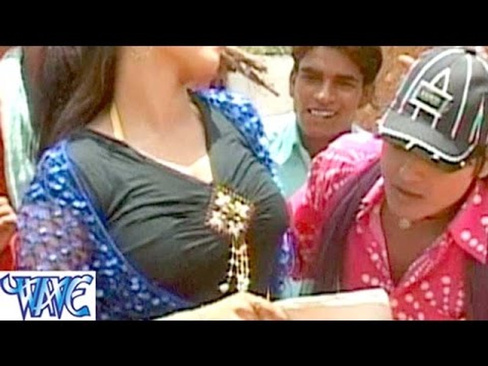 Inter Me E Hal Ba इंटर में ई हाल बा गोरी - Hothawa Ke Lali Tauch Kare Da - Bhojpuri Hot Songs HD
