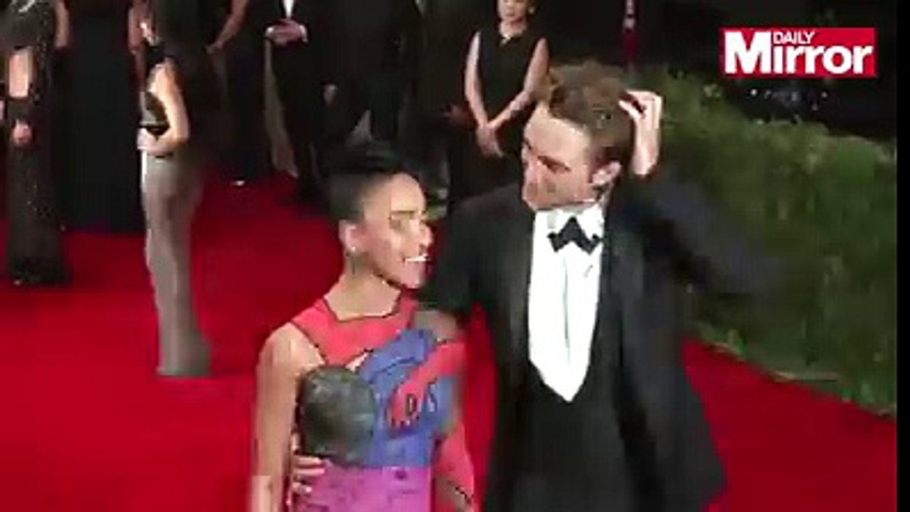 #5 Robert Pattinson & FKAtwigs, Red Carpet MetGala in NYC 04.05.2015