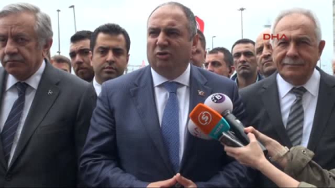 MHP İstanbul Millevekili Adayları Mısır Çarşısı'nı Esnafını Ziyaret Etti