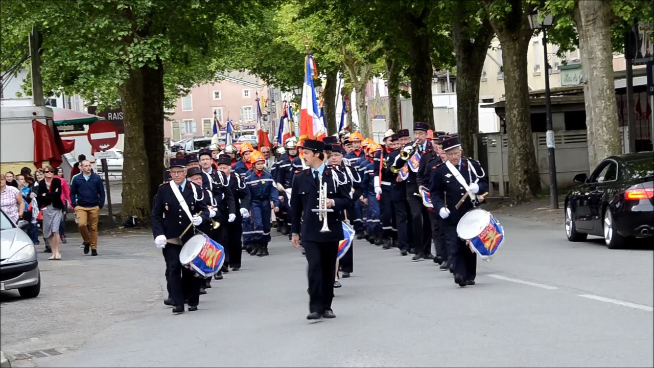8 mai 2015. Pont-de-Vaux