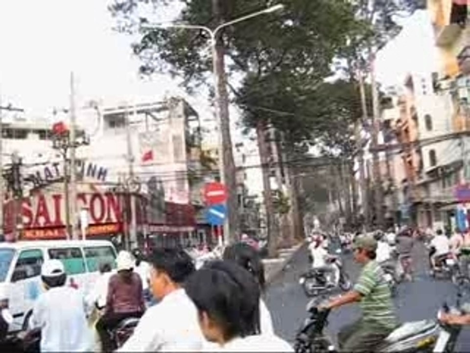 Trafic dans les rues de HoChiMinhVille