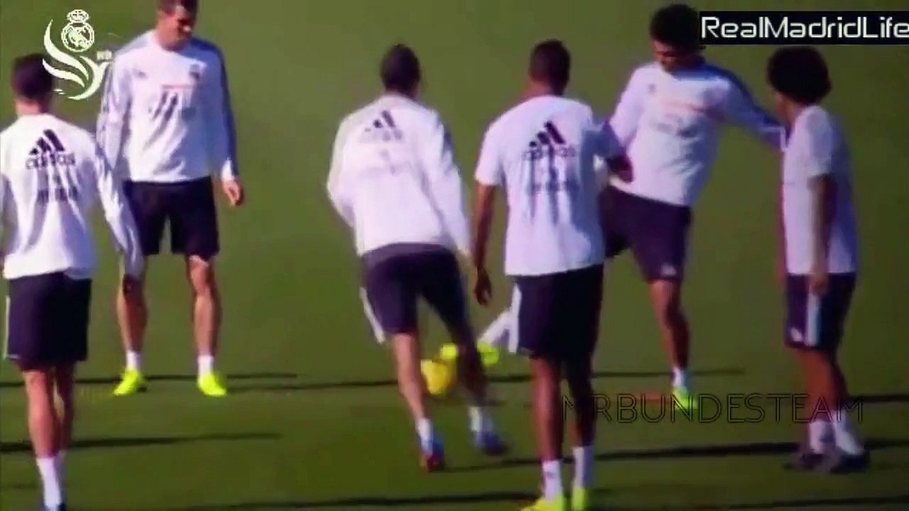 Cristiano Ronaldo Great Skill In Training Skills Tricks Freestyle Hd 2015 Video Dailymotion 6199