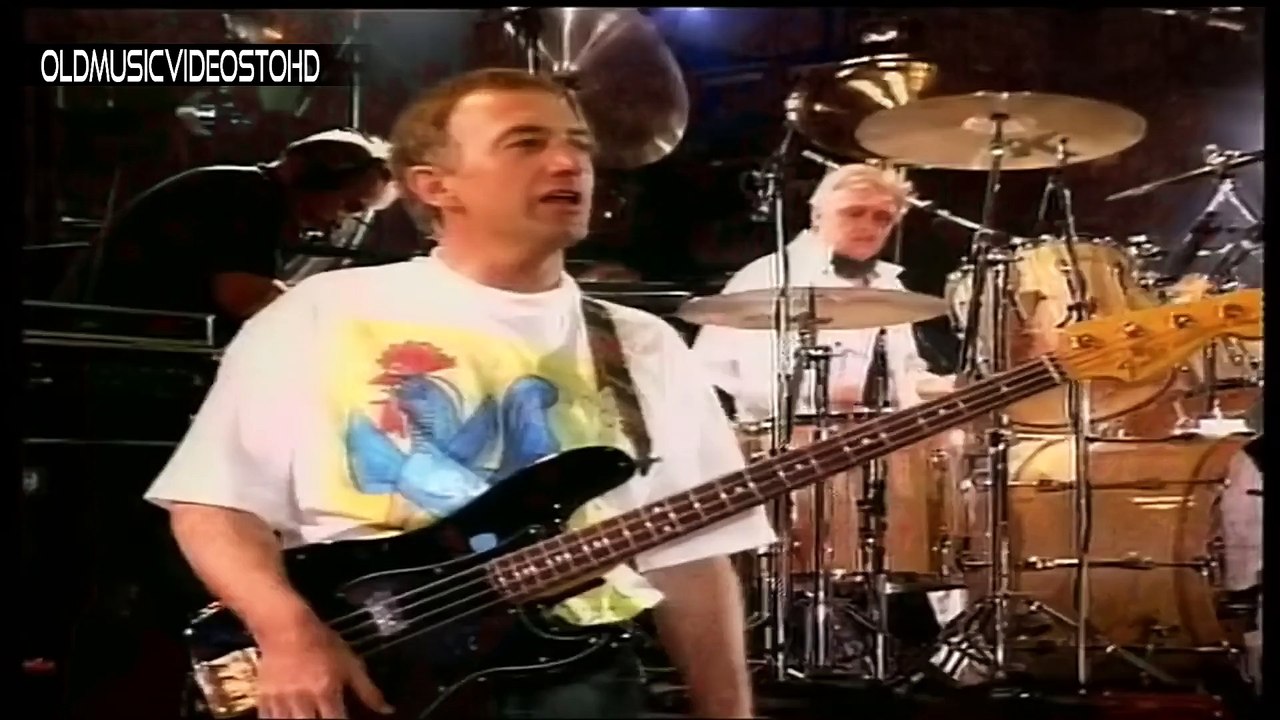 Queen With Axl Rose - We Will Rock You (Freddie Mercury Tribute) HD [1080p]