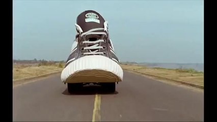 Kıça tekme böyle atılır