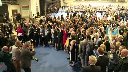 AFP - Le JT, 1ère édition du vendredi 8 mai. Durée: 01:30