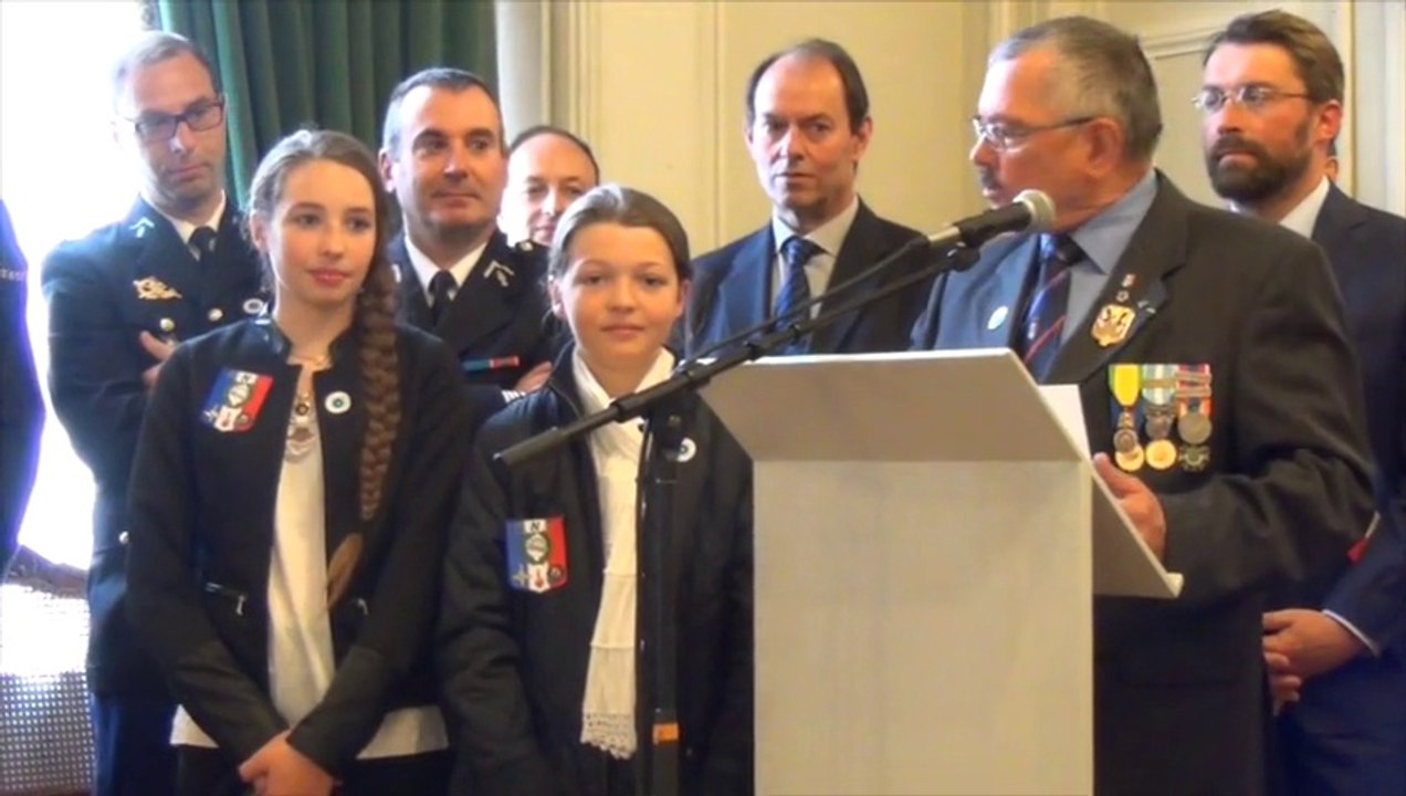 cérémonie du 8 mai 1945 à Avranches - Hôtel de ville - vendredi 8 mai 2015