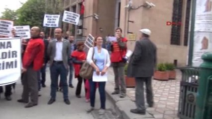 Eskişehir - Açığa Alınan İngilizce Öğretmeni, Göreve Dönmek İçin Bin 685 İmza Topladı
