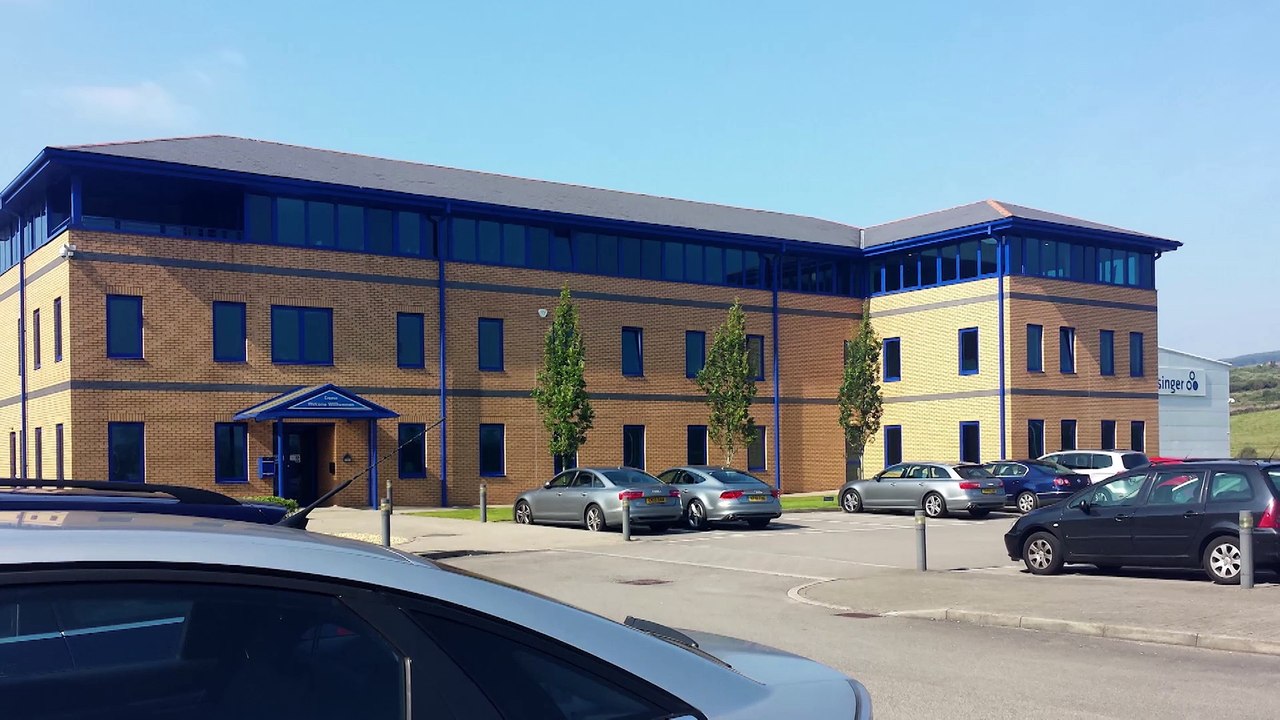 Exterior Building Cleaning Reading