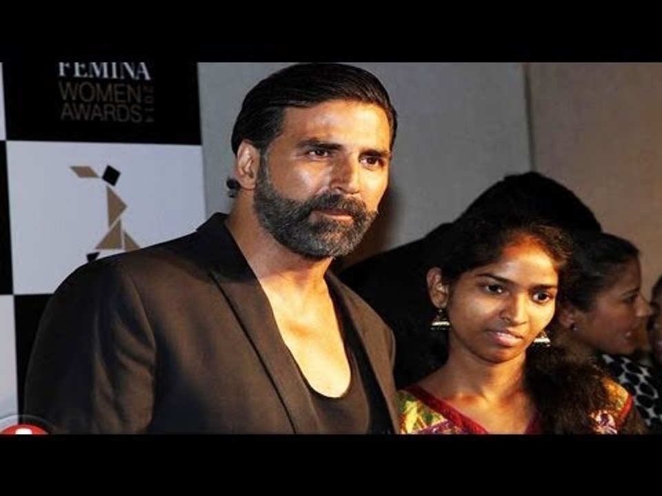 Akshay Kumar Spotted @ L'oreal Paris Femina Womens Awards