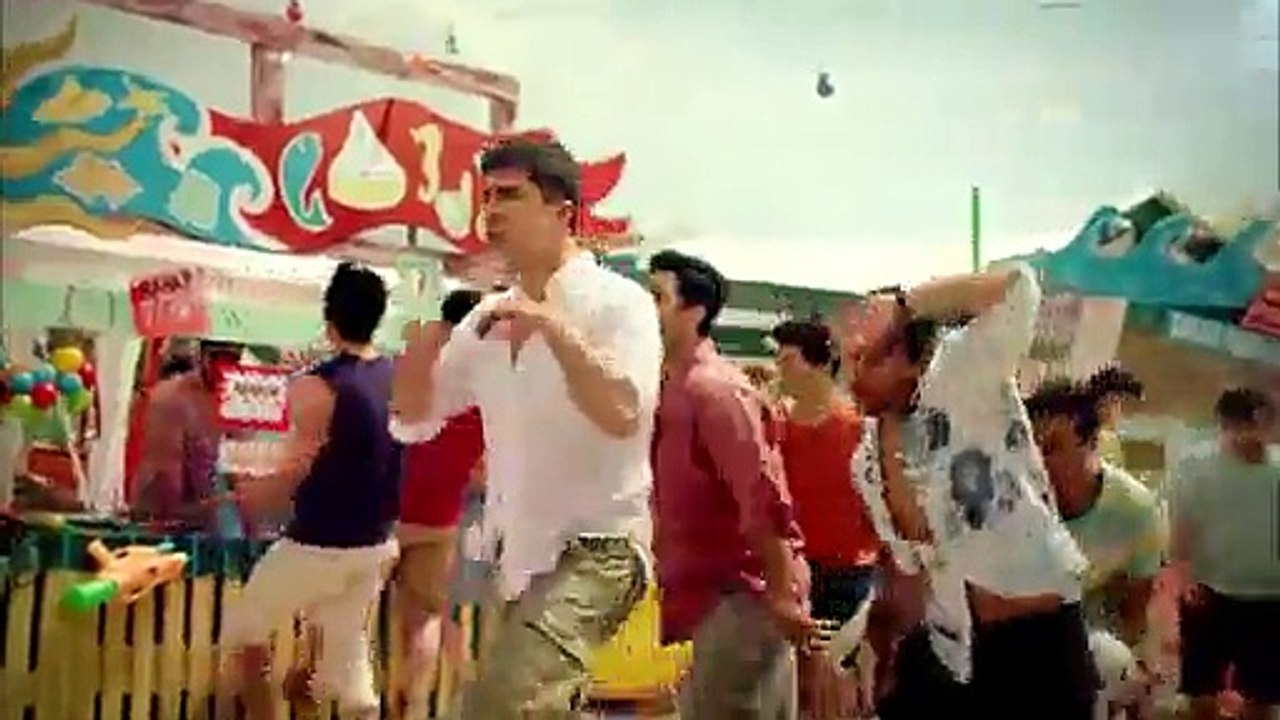 Turkish Coca Cola Version of ” Kolaveri Di ”