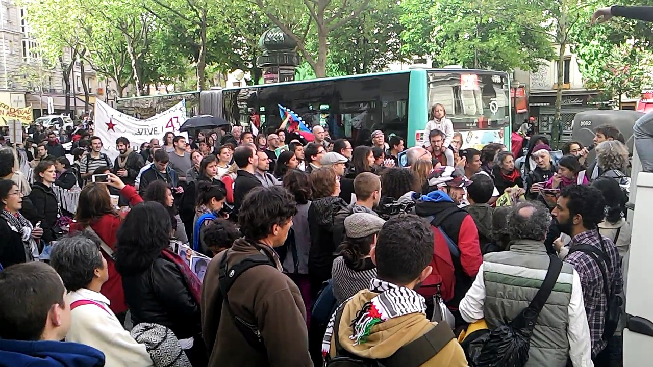 La eurocaravana de Ayotzinapa en París, Francia  3 mayo 2015
