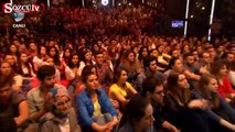 Beyaz Show'da Zeki Alasya anıldı