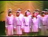 Sing -The Carpenters in Osaka Japan (1976)