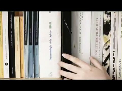 Spot sull'endometriosi con Nancy Brilli