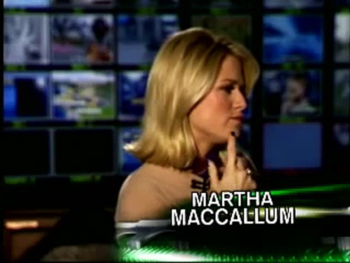 Does Martha Maccallum Smoke