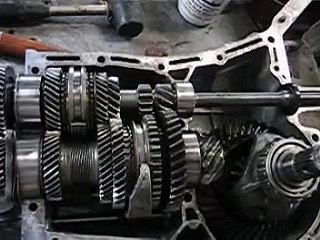 2004 SUBARU WRX 5 SPEED transmission turning gears