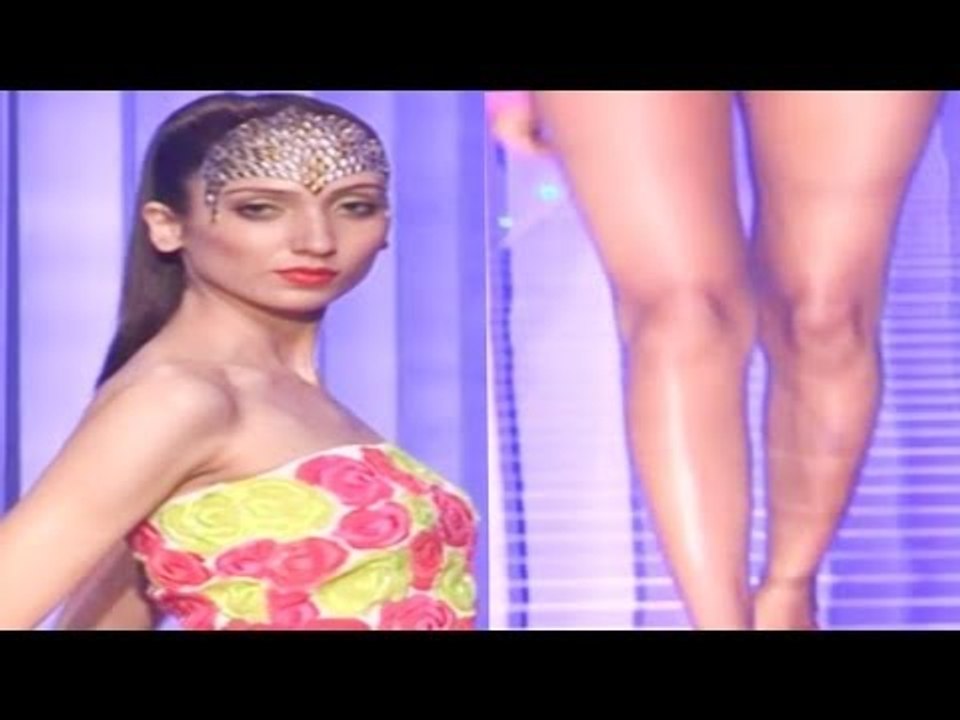 Hot Models In Bikini On Ramp @ Lakme Grand Finale Namrata Joshipura