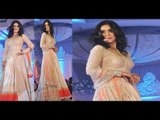 Hot Actress Hrishita Bhatt On Ramp @ Fashion Show Shehnaai By Neeta Lulla