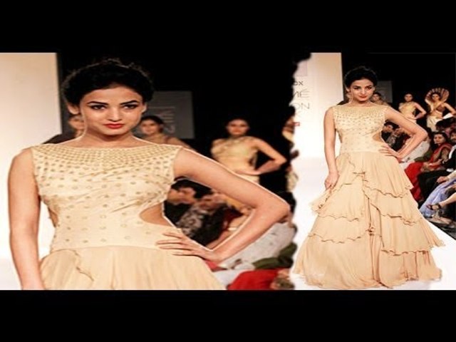 Hot Sonal Chauhan On Ramp For Siyaahi Talent Box @ Lakme Fashion Week 2013