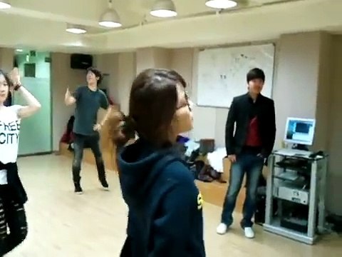 IU(아이유) - GOOD DAY practice film