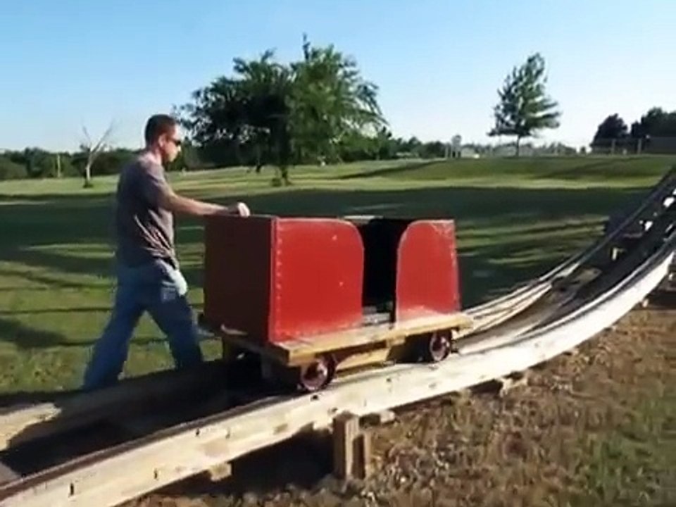 Chris Buck: Backyard Roller Coaster / Popular Mechanics