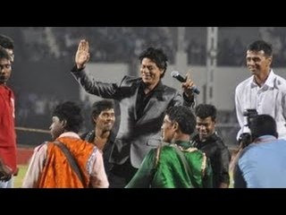 SRK DANCES @ Shahrukh Khan & Rahul Dravid Inaugrates University Cricket Championship.UCC