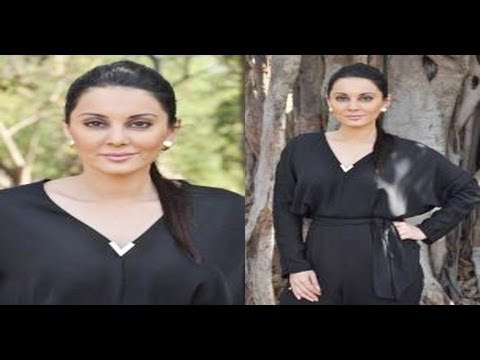 Minisha Lamba arrives At The Mahurat Of 'Black Currency'