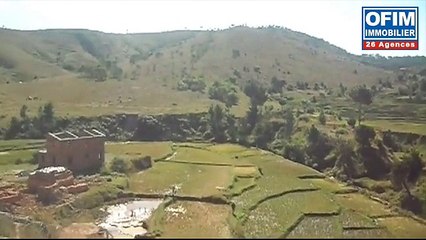 Location Maison / Villa ANTANANARIVO (TANANARIVE) - Madagascar - A louer une villa F5 neuve dans un quartier calme disposant une vue panoramique située à Iavoloha.