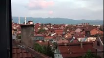 Ushtria dhe policia maqedonase po ushtron dhune e terror ne Kumanoven Shqipetare!