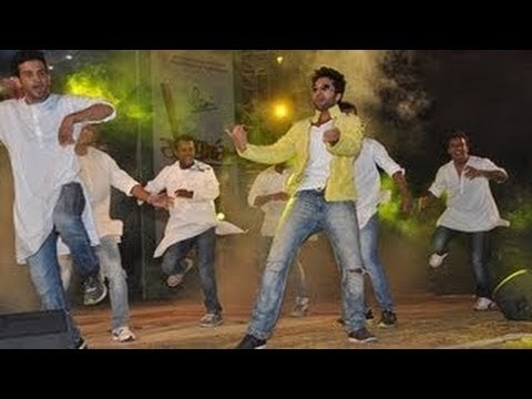 Rangrezz Movie - Jackky Bhagnani Unveiled 'Rangrezz' Promo @ Akcent's Concert