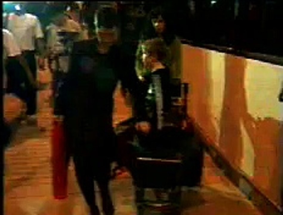 Fights - Girl Attacks Reporter?syndication=228326