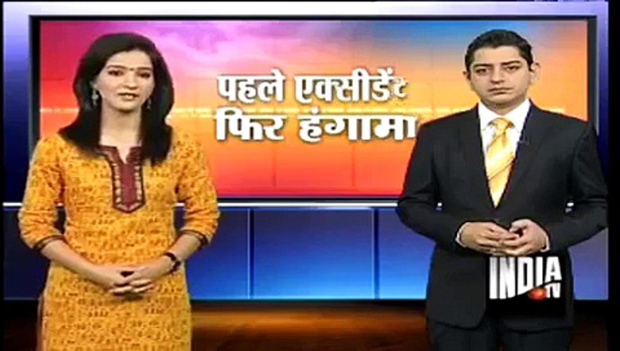 See 6 Indian Girls Put Together With Two Boys , Police Arrested The Girls