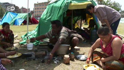 Nepal: Survival amid the Rubble | Journal Reporters