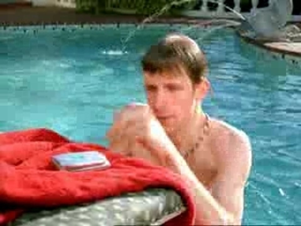 Humour - piscine urinoire