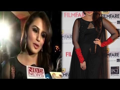 Huma Qureshi Looking Hotter @ Filmfare Awards