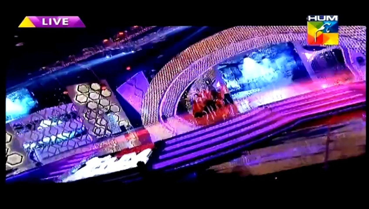 Mehwish Hayat Performances In 3rd HUM TV Awards