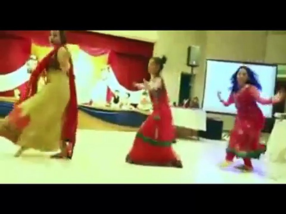 Dhola Re Dhola _ Beautiful Desi Girls Dance on Wedding -- HD  Video