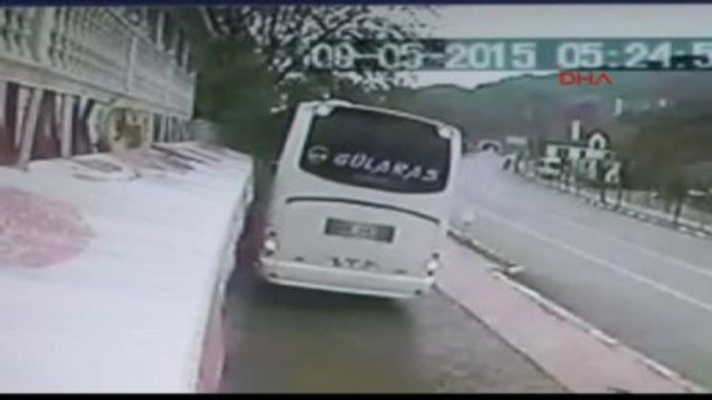 Gümüşhane - Direksiyon Başında Kalp Krizi Geçiren Otobüs Şoförü Öldü