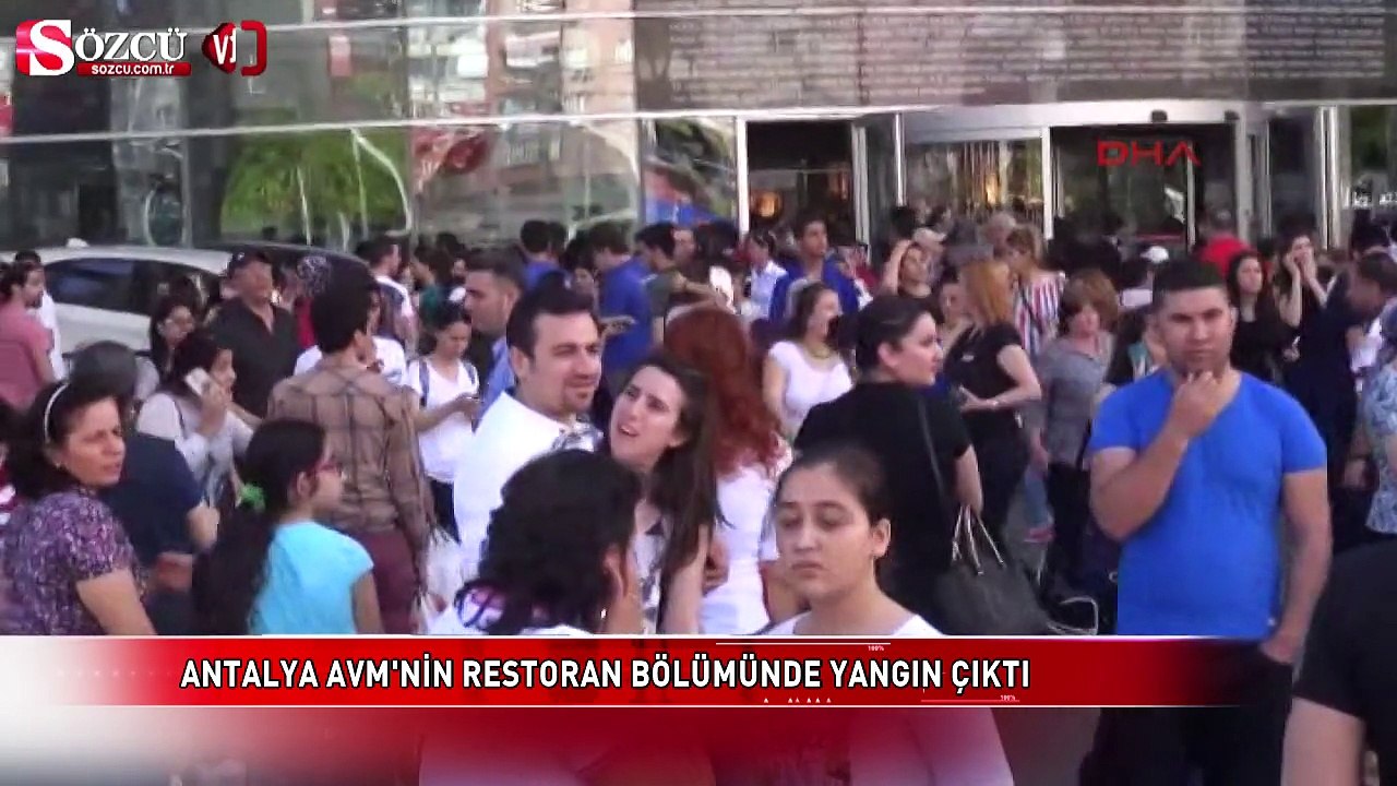 Antalya AVM'nin restoran bölümünde yangın çıktı