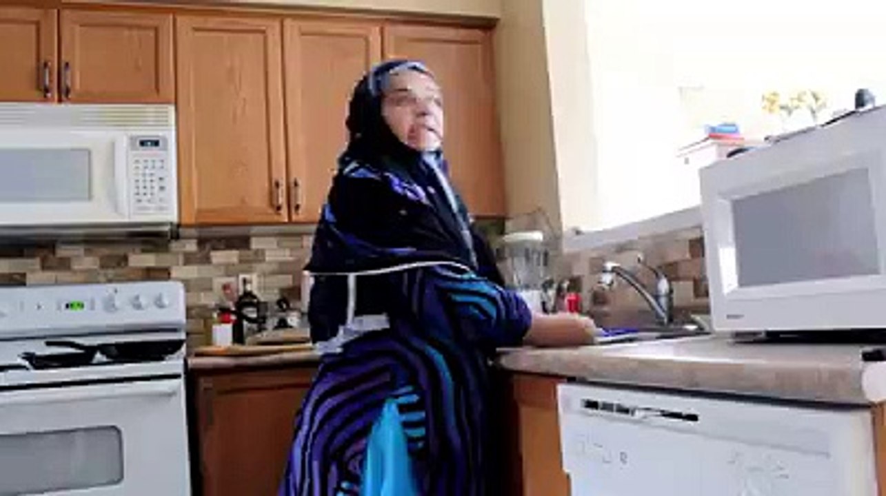 When your mom calls you by Zaid Ali (ZaidAliT) जैद अलि زیدعلی