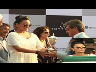 Sonakshi Sinha at Gitanjali Race - FULL