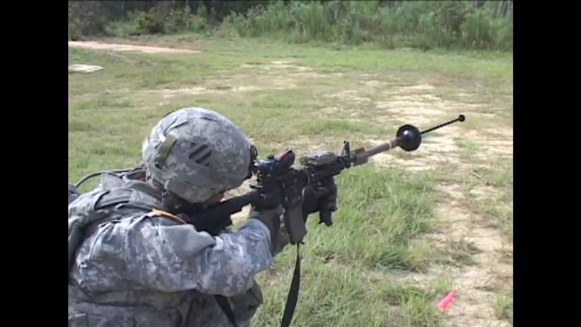 Us Soldier Testing The Simon Door Breach Grenade